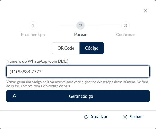 Passo Parear com a opção Código marcada e o campo Número do WhatsApp (com DDD) preenchido com um número de exemplo.